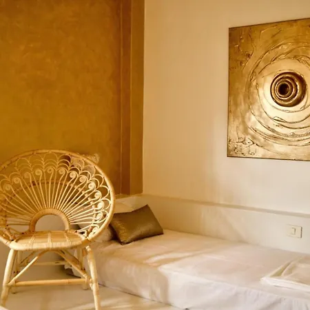 Villa-sleeps 6-free Parking-playground * Lajares